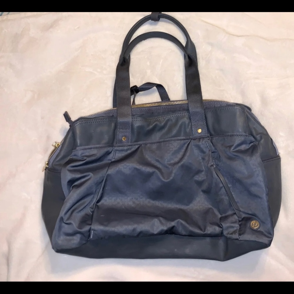 Lululemon athletica gym bag gray